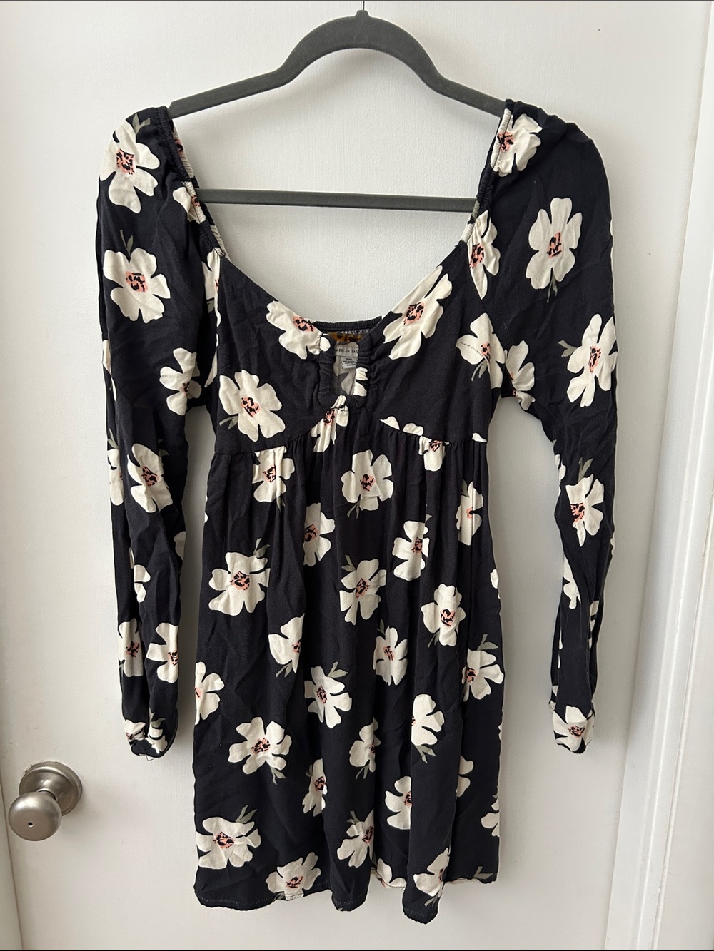 American Eagle Outfitters Black Dress with White and Coral Floral Print